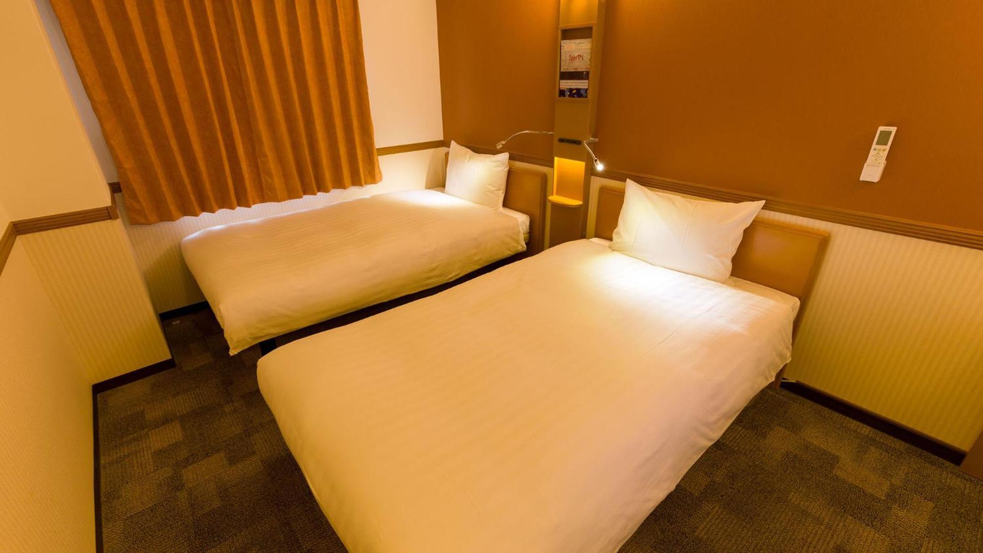 Toyoko Inn Nara Shin Omiya Ekimae الغرفة الصورة